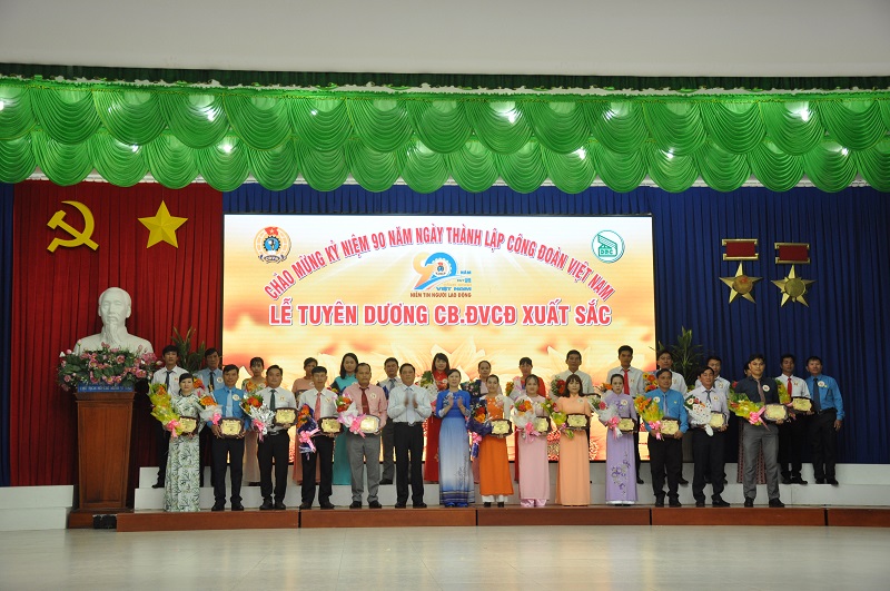 Họp mặt kỷ niệm 90 năm ngày thành lập Công đoàn Việt Nam (28/7/1929 – 28/7/2019)