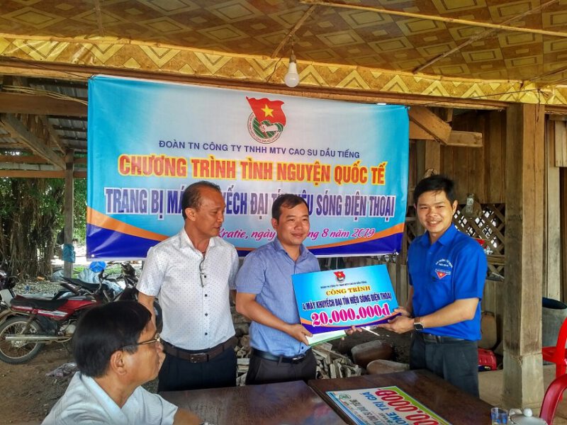 Thực hiện công tác tình nguyện quốc tế tại Campuchia năm 2019