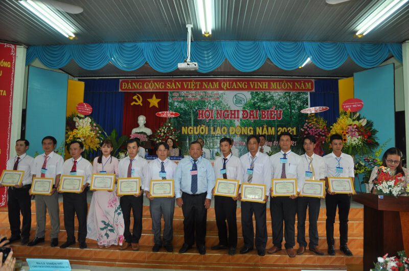 Nông trường cao su Long Hòa hoàn thành xuất sắc nhiệm vụ năm 2020