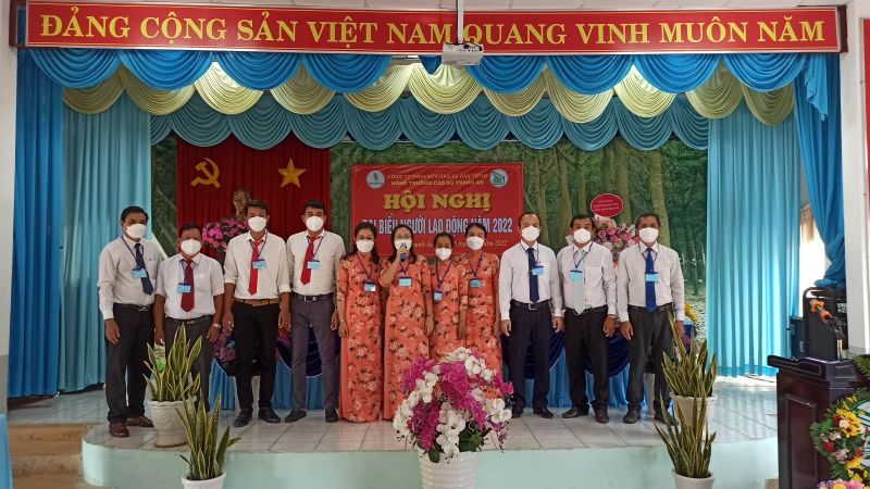 Nông trường Thanh An hoàn thành nghị quyết hội nghị người lao động 2021