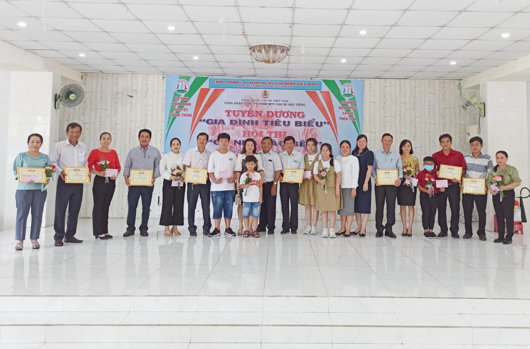Công đoàn Cao su Dầu Tiếng tổ chức hoạt động kỷ niệm ngày Gia đình Việt Nam