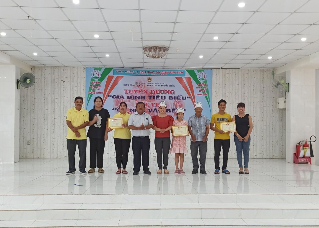 Công đoàn Cao su Dầu Tiếng tổ chức hoạt động kỷ niệm ngày Gia đình Việt Nam