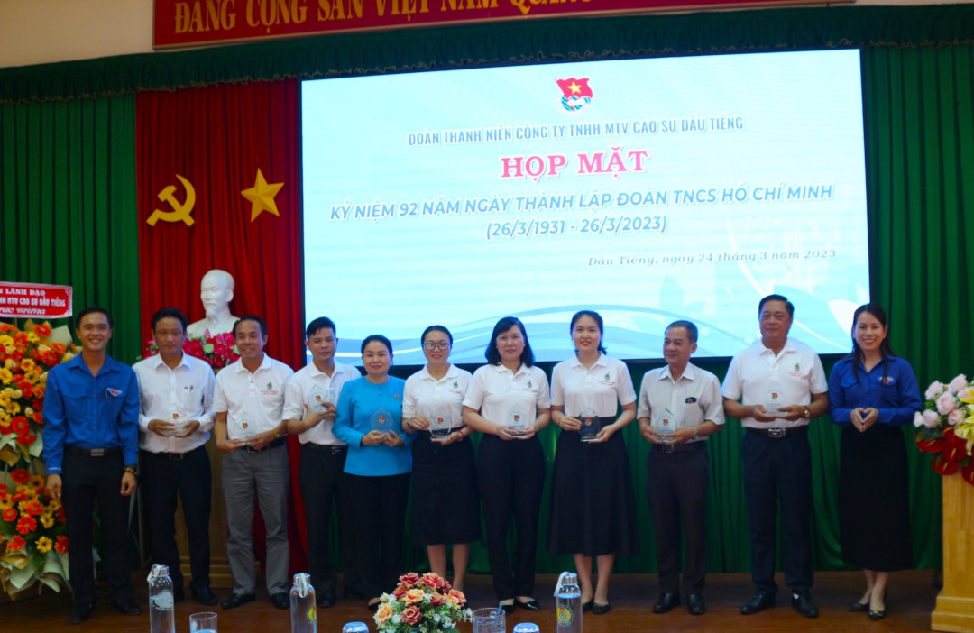 Đoàn TN Công ty tổ chức Họp mặt kỷ niệm 92 năm Ngày thành lập Đoàn TNCS Hồ Chí Minh (26/3/1931 – 26/3/2022)