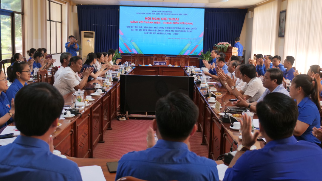 Cao su Dầu Tiếng, hội nghị đối thoại “Đảng với Thanh niên - Thanh niên với Đảng”