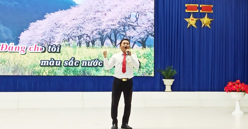 Hội thi tiếng hát karaoke cán bộ quản lý và đoàn thể công ty năm 2024